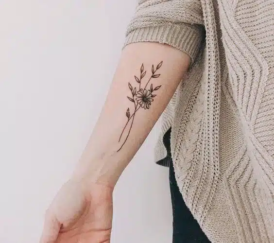 Exemple de tatouage de mandala sur avant-bras