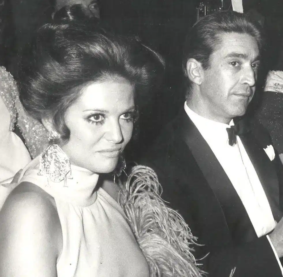Claudia Cardinale avec Franco Cristaldi et sa mère