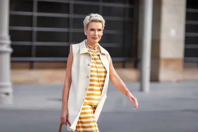 Exemple de coupe Mohawk Pixie moderne