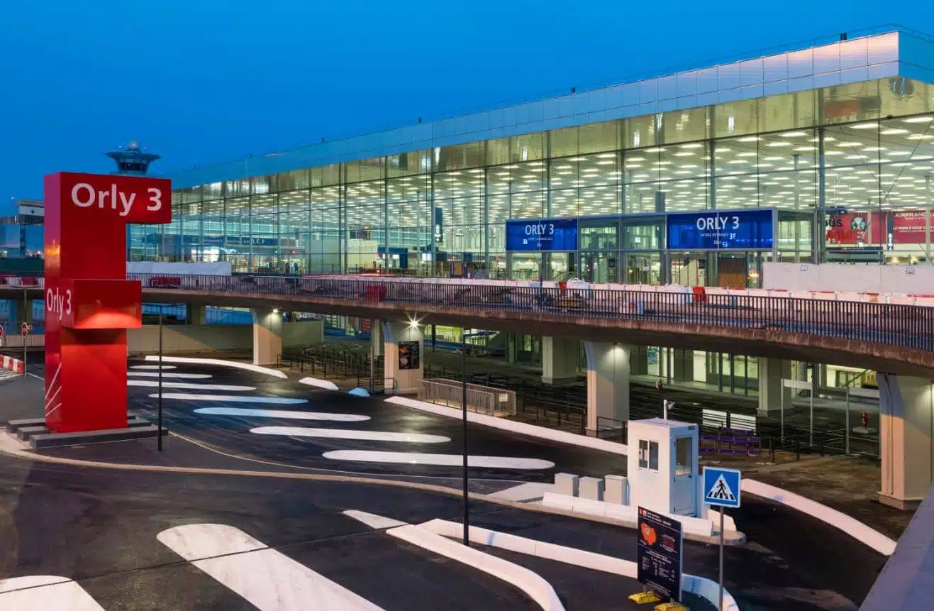 Mesures anti-oiseaux dans les aéroports
