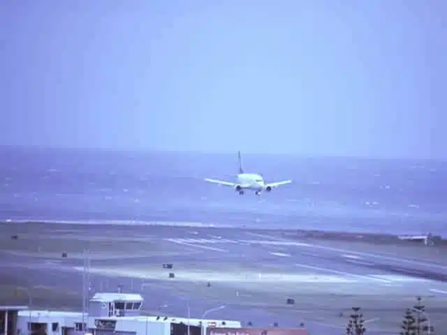 Avion dans les vents de Wellington
