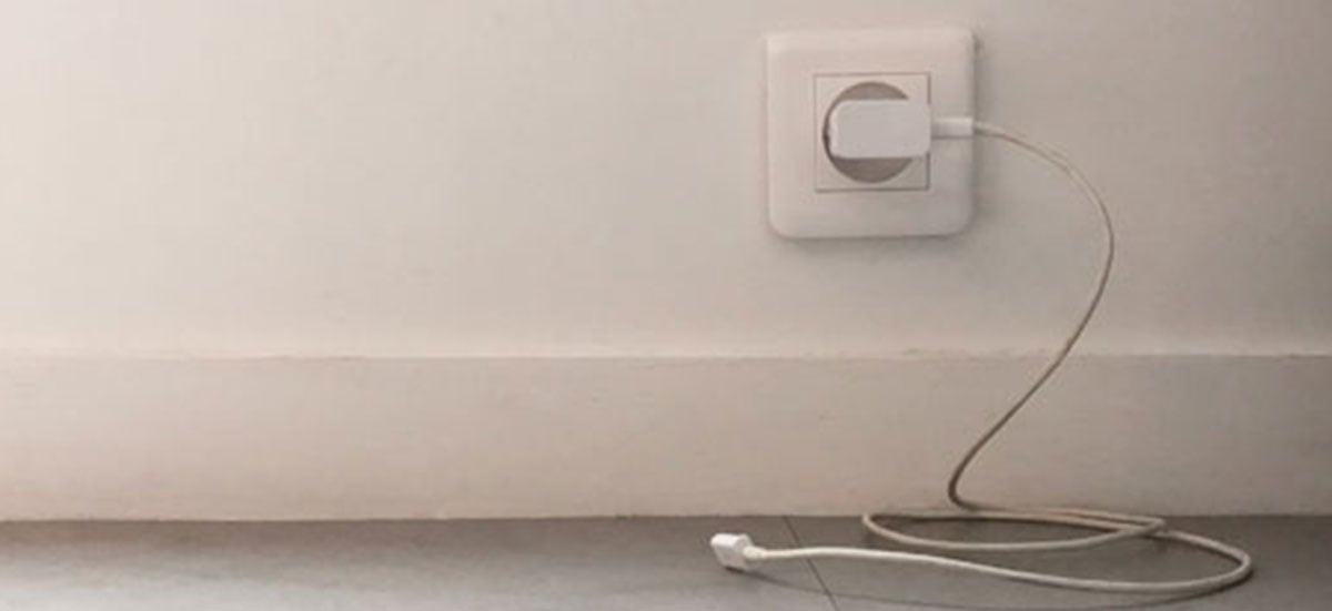 Plusieurs chargeurs branch&eacute;s sur une multiprise