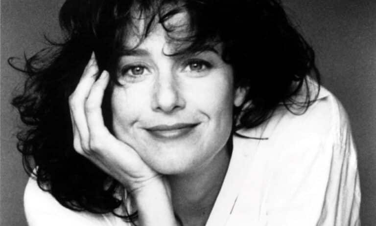 Debra Winger, portrait artistique en noir et blanc