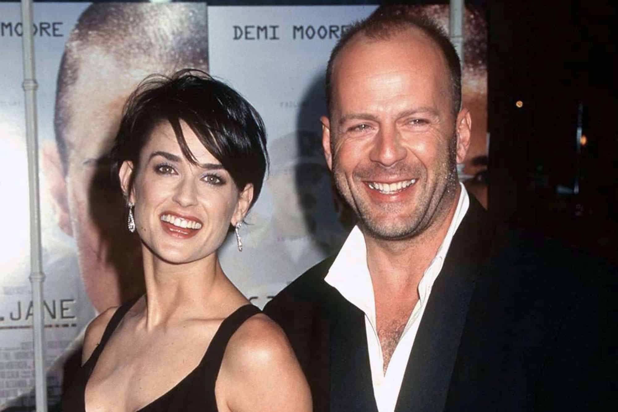 Demi Moore et Bruce Willis souriants ensemble