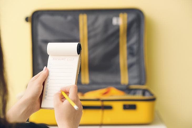 Faire une liste de bagages - source : spm