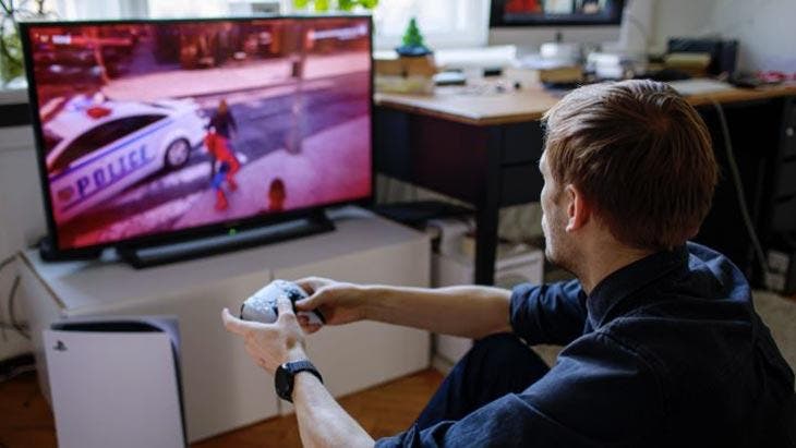 Jouer à la playstation