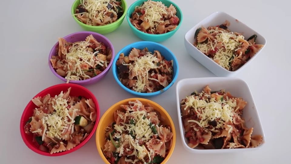 Chloé prépare le dîner dès 16h30