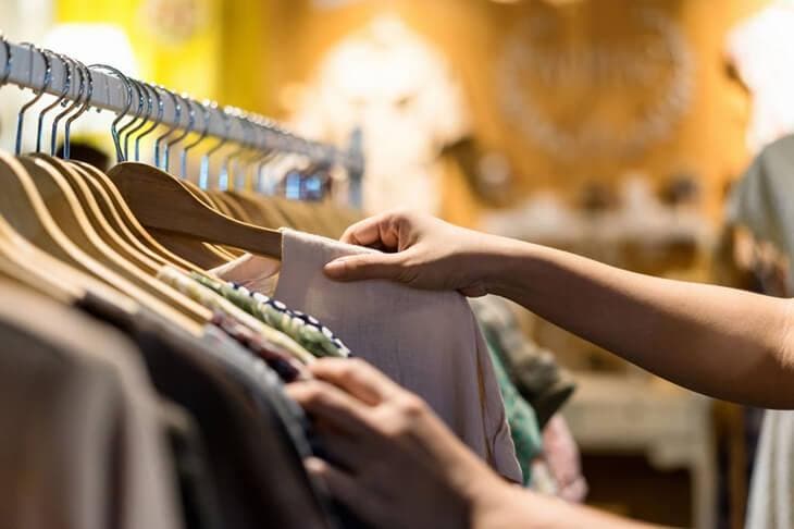 Prendre le temps de bien choisir ses vêtements