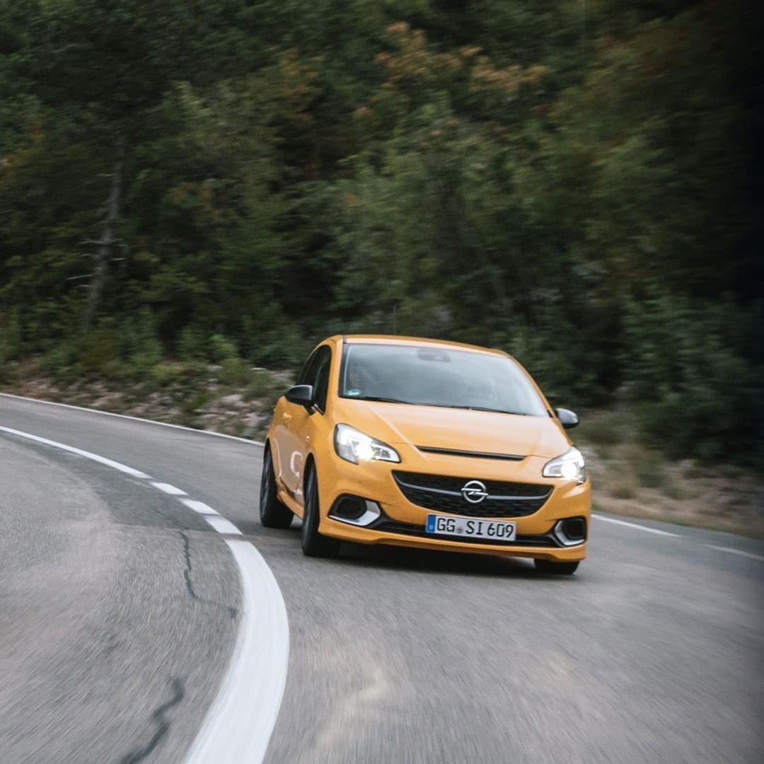 quelle voiture vous correspond le mieux d&rsquo;apr&egrave;s votre signe du zodiaque