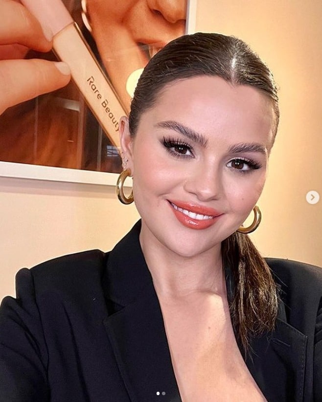 Selena Gomez rayonnante et apaisée