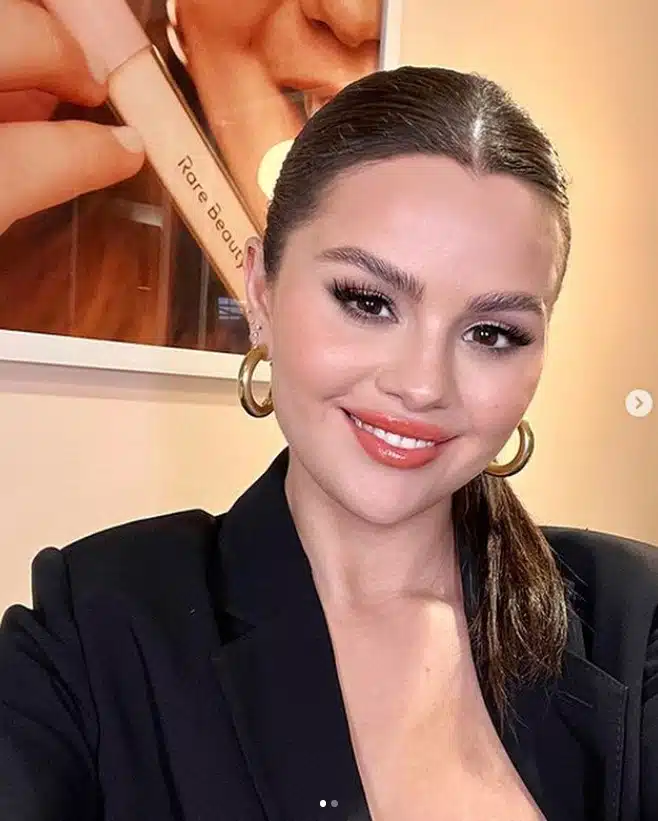 Selena Gomez rayonnante et apaisée