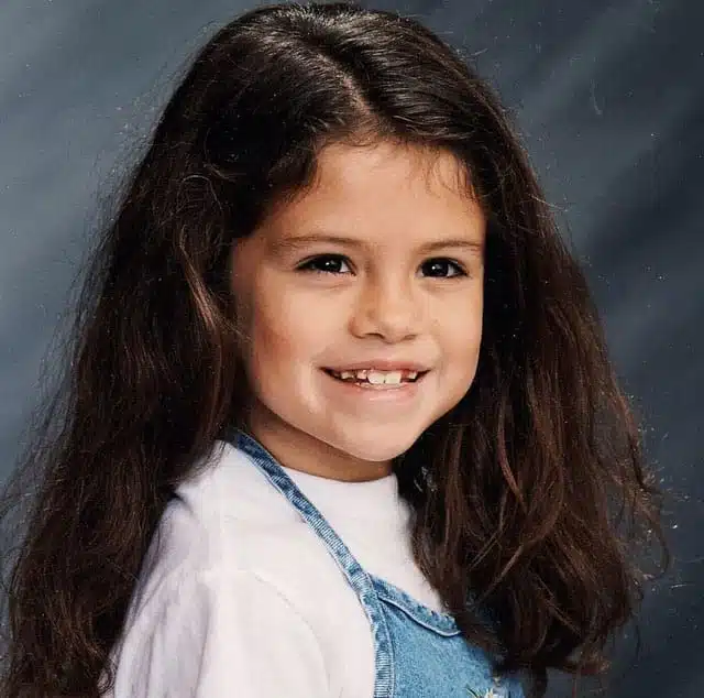 Selena Gomez enfant dans Barney & Friends