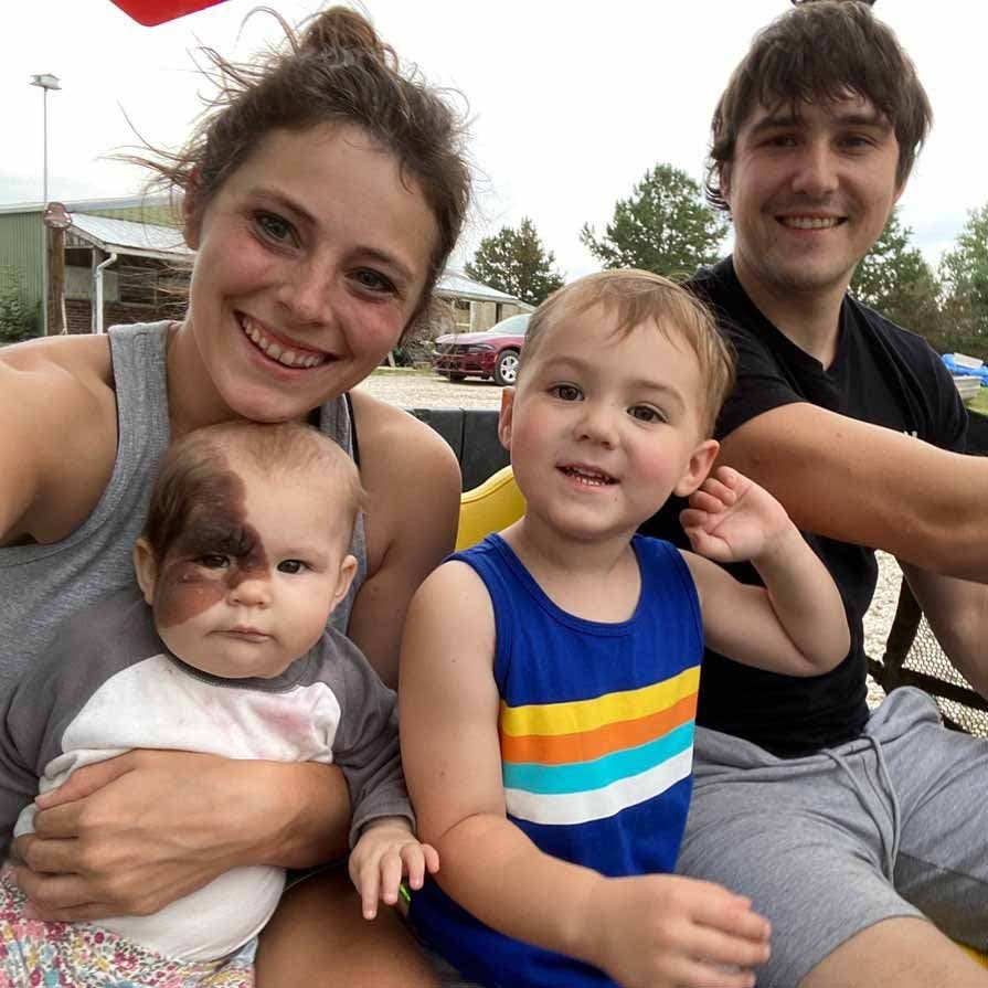 Winry avec sa famille