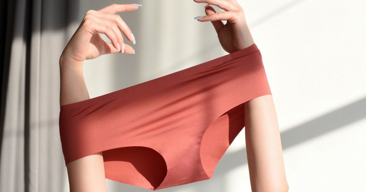 Détail montrant le gousset dans différents modèles de sous-vêtements féminins