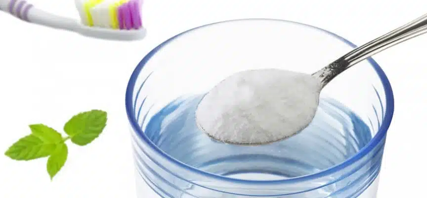Bicarbonate et dentifrice maison