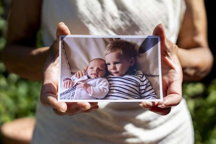 Photo d'Émile avec sa sœur