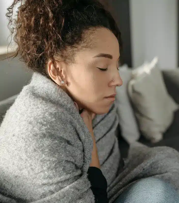 Extrémités froides liées au manque de sommeil