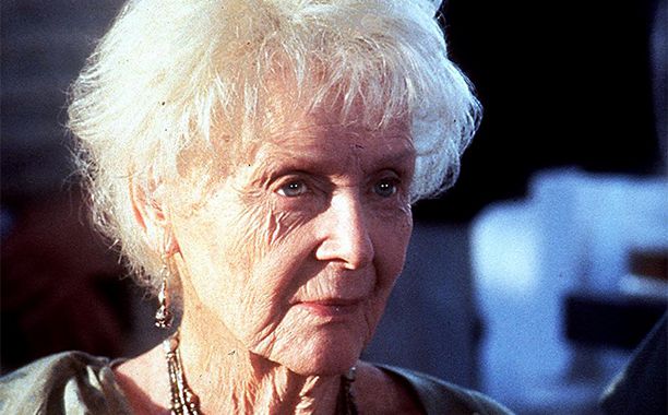 Gloria Stuart dans le r&ocirc;le de Rose &acirc;g&eacute;e dans Titanic
