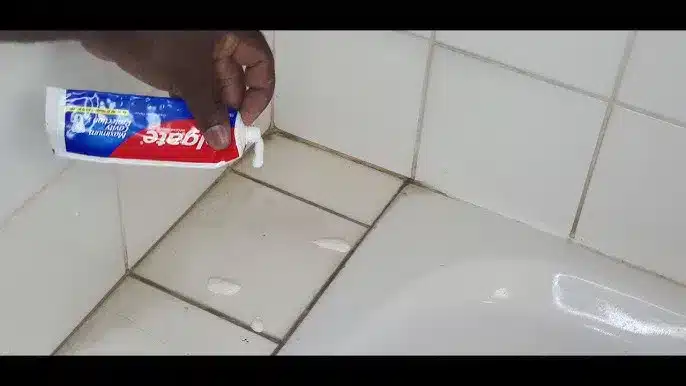 Nettoyage au dentifrice