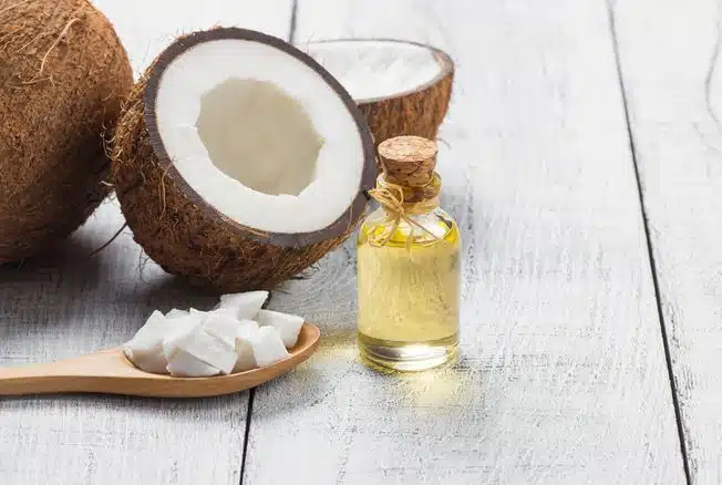 Applications de l'huile de coco maison