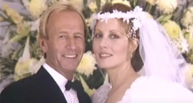 Linda Kozlowski et Paul Hogan ensemble