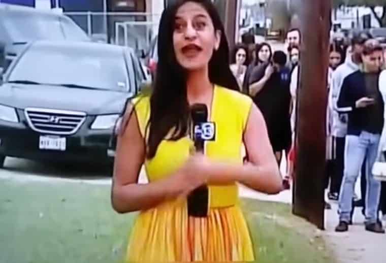 Journaliste en reportage extérieur