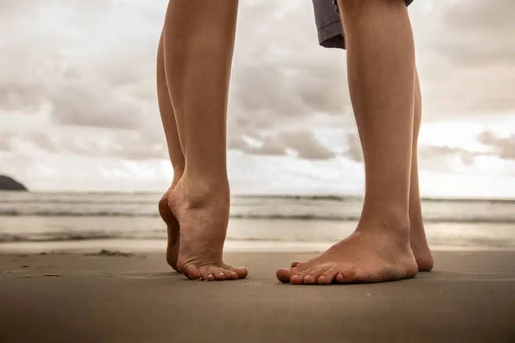 Couple romantique sur la plage