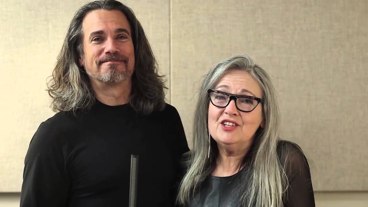 Robby Benson et son &eacute;pouse Karla DeVito souriants