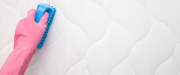 Brossage du matelas