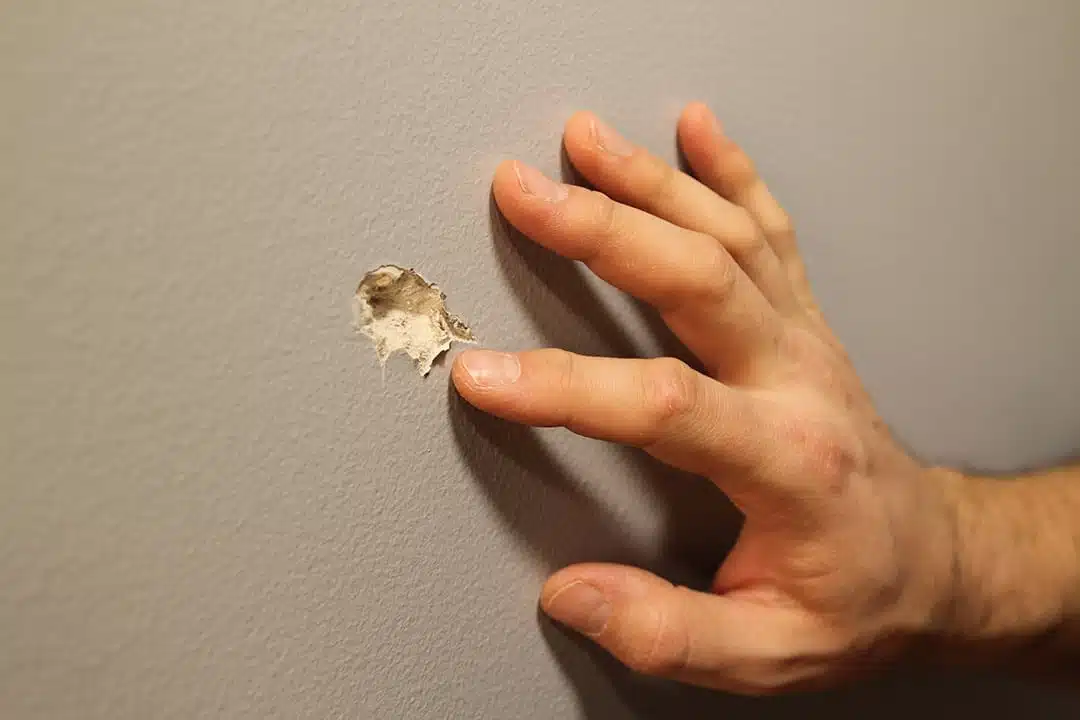 Application sur un mur