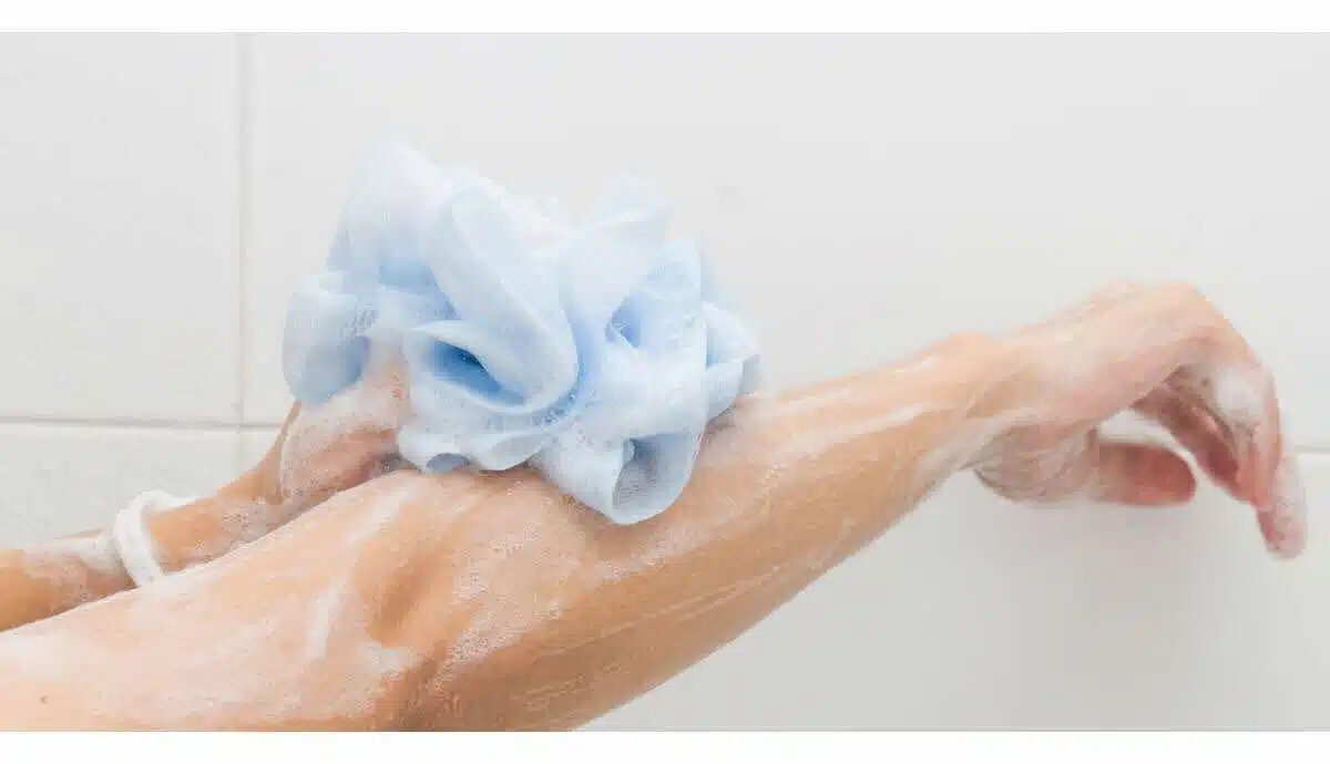 Accessoires de douche colorés