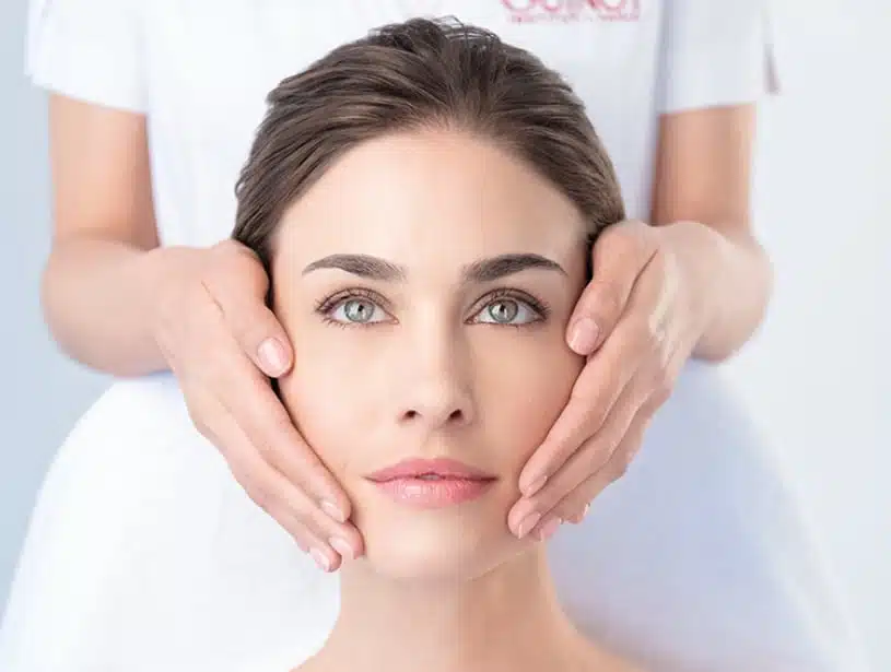 Masque au charbon pour la peau