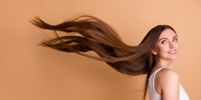 Cheveux sains grâce aux soins naturels