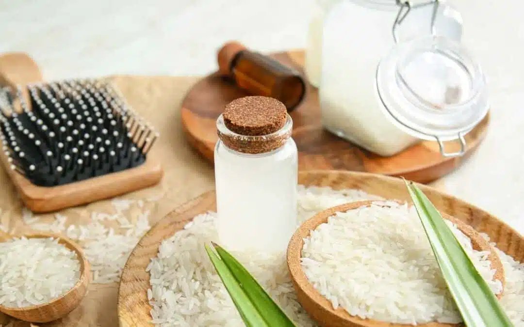 Eau de riz dans un bol